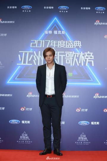 罗志祥朱碧石表情包