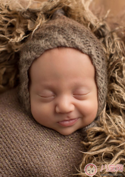 宝宝喝配方奶的好处