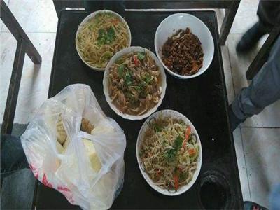 好煮夫快餐加盟