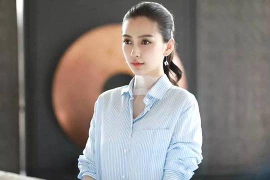 《创业时代》杨颖职场妆没在怕!干练的职场气质怎么学?