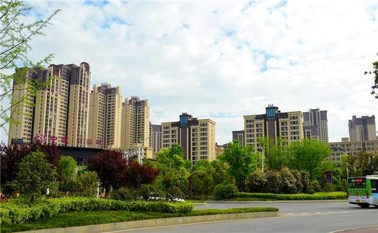 配套逐渐完善中建地产为"幸福"负重前行