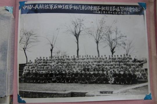 为弘扬石油师艰苦创业奠基石油精神征集文稿和照片