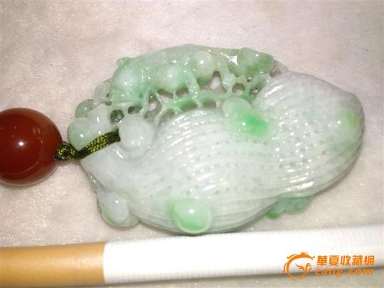 地摊玉石其它天然翡翠a货阳绿手把件--生意兴隆卖家:信息:翠玉