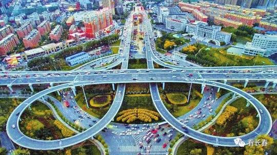 长春加快推进四类重大项目建设全力以赴筑牢城市发展根基