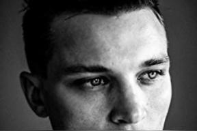 达伦&middot;曼恩