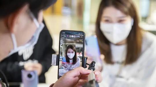抖音直播间人气如何增加抖音连爆技术教程(抖音直播间在线人数)