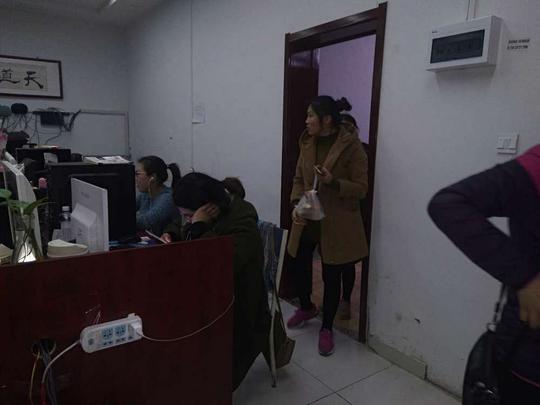 商河90后小伙牛逼,带着村里的妇女开启了自媒体创业路