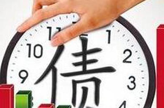 因为生意失败欠下债务,家住泉州鲤城区的陈某曾因向客户借钱而被银行