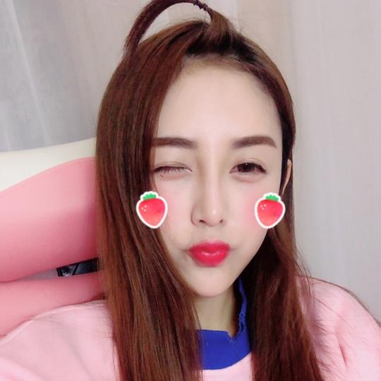 放肆一下##我要上热门##嗨,小可爱们##听歌闲聊#http://t.