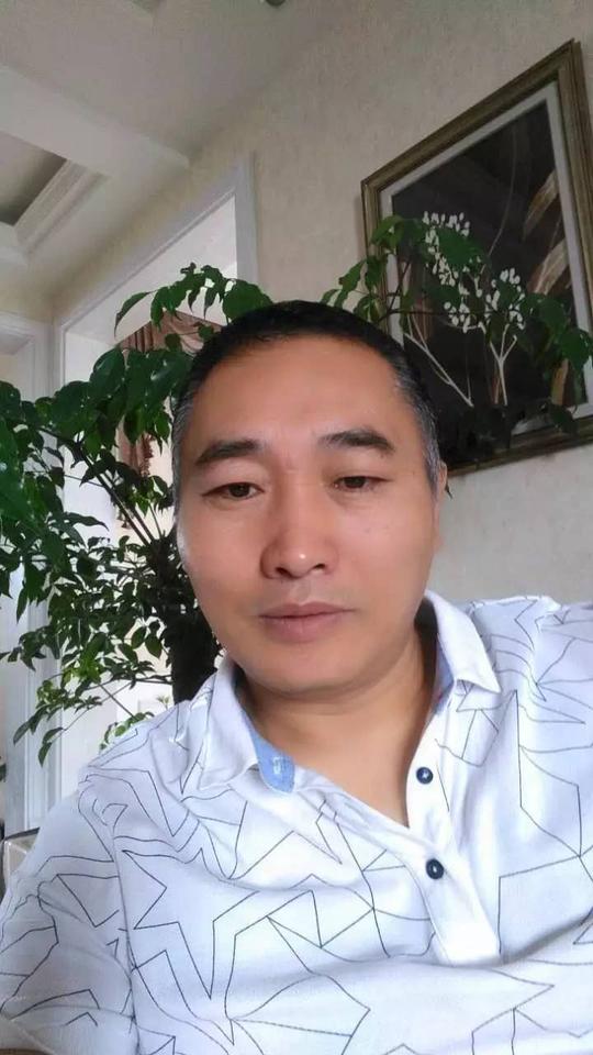 和退伍后自主创业的兵哥哥恋爱是何体验?1500号至今单身群成员