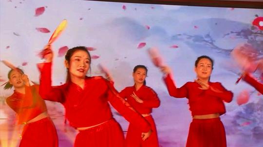 中国风爵士舞:《芒种》精彩片段之一