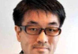植田泰史
