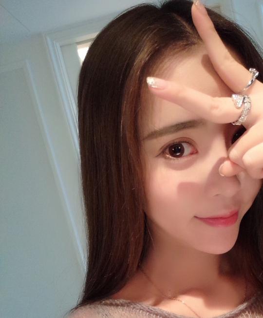 美女生活照真实自拍照片私房照微商无水印一人手机照600张-99素材