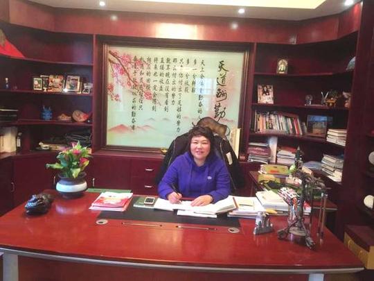 巾帼创业标兵-河南人在十堰创业典范马丽