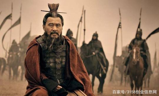 三国演义中，曹操与刘备，谁才是创业路上的“真英雄”