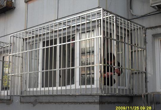 成都不锈钢防盗门窗拉闸门仓库推拉门不锈钢厂家商铺大门
