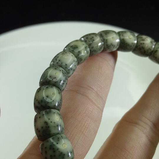 星缘牌海南星月菩提佛珠手串极品单圈石玉料9/8直切