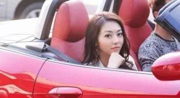 黄梦莹打成龙杨幂表情