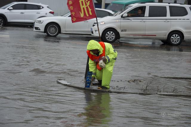 小孩子玩儿水怎么避免溺水