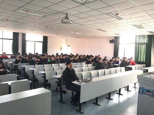 电气工程系"2015级本科毕业设计及创新创业课程动员大会"顺利召开