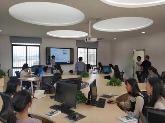 比如,厦门大学"我知盘中餐"项目获得福建福马食品集团有限公司600万元