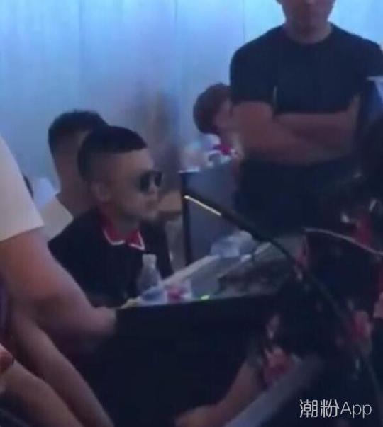 快手牌牌琦大号封多久他是富二代吗