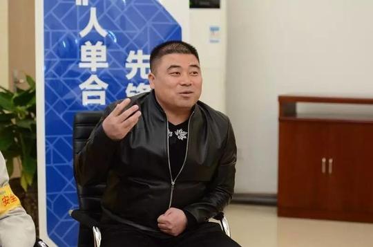 冯金荣介绍了创业历程,对以后的发展信心十足
