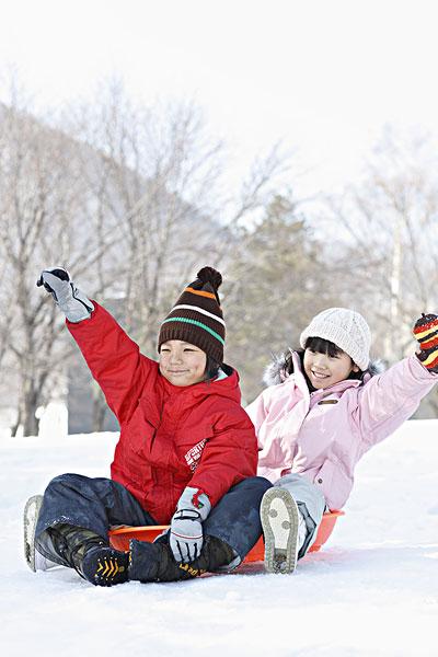 孩子_雪橇运动_图片大全—全景创意图库（quanjing.com）中国领先的正版图片视频素材网站