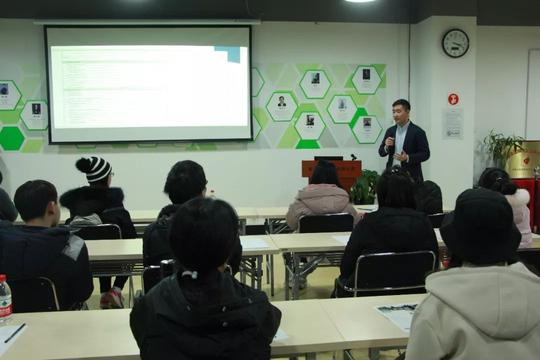 506商学院丨创业大讲堂:对外经济贸易大学社会实践活动成功举办