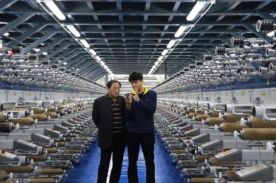 38岁靠3万块创业,30年干到700亿市值,填补中国3大空白