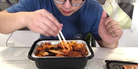随时随地吃烧烤,自热火锅之后的又一款网红美食,欲罢不能