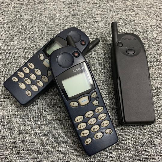 nokia诺基亚5110直板按键经典怀旧天线老人备用家用收藏手机