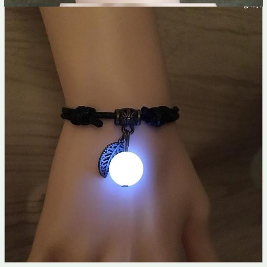 女士日韩版石头便宜手工会发光的小饰品手链夜光流行编织休闲绳子