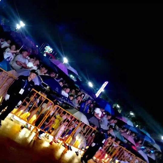 音乐节|仲夏之音,义龙之乐—音乐节,昨夜雨中嗨翻天
