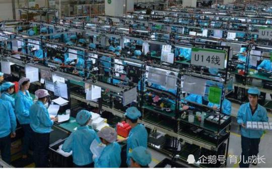 富士康特殊"面试官"靠快手招人一年赚100万,网友:太