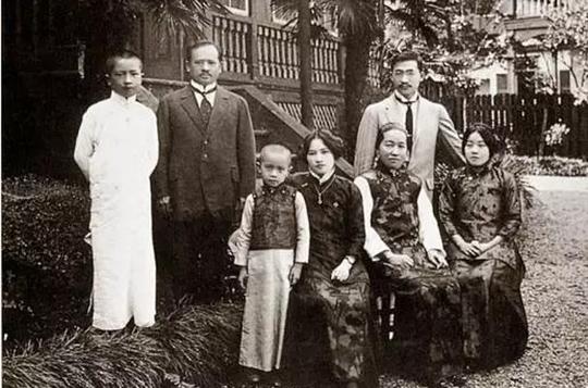 强国论坛中国近代史,是一部充满灾难,落后挨打的屈辱史;是一部