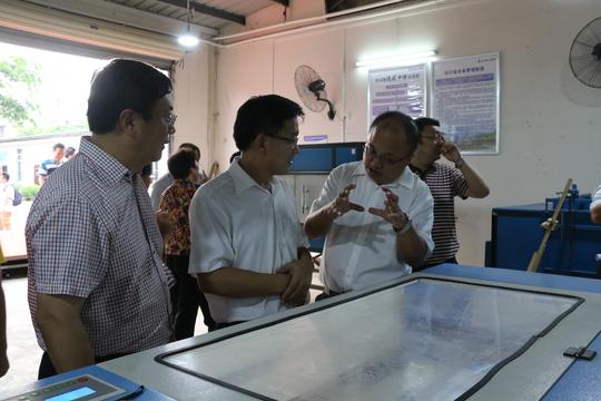 海南大学材料与化工学院大学生创新创业实训中心今揭牌成立