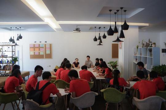 创业咖啡馆交流座谈会