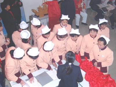 月嫂和保姆的区别