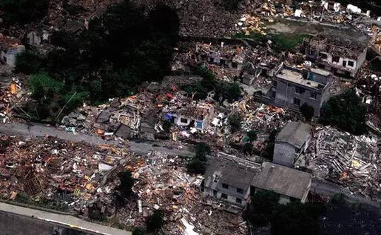 汶川地震素材-求512地震最早的一些新闻视频