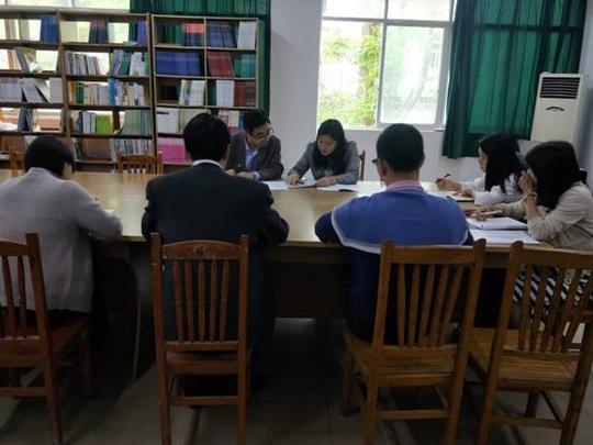 副校长杨霄调研指导学前教育学院就业创业工作