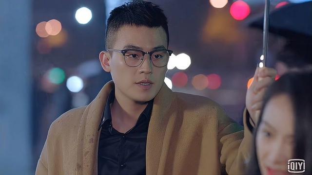 我喜欢就这样跟着你是什么歌