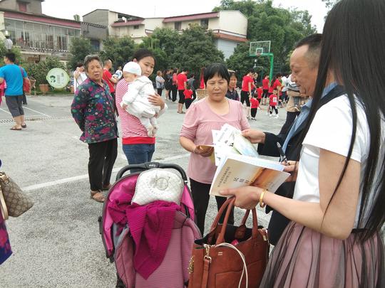 四川:江阳区邻玉街道深入开展农民工维权及返乡创业宣传活动