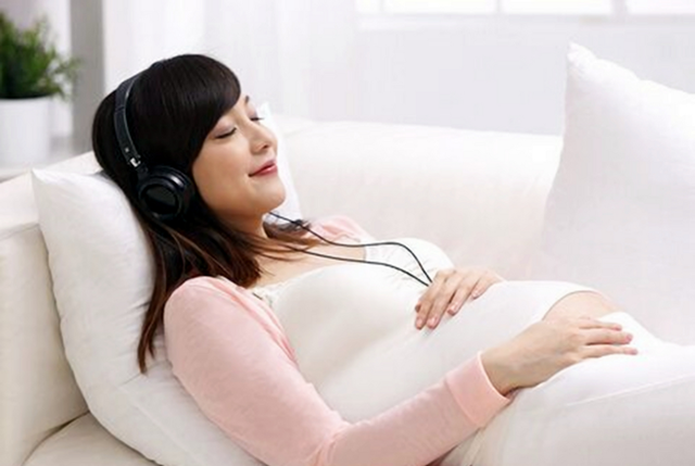 胎儿入盆要注意什么呢