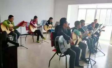 兰州市哪里教吉他教的好