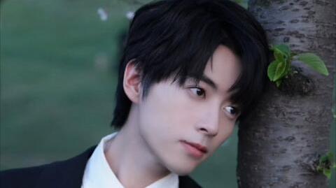 「抖音高颜值帅哥合集」③生病打针吃药也就图一乐真治病还得看男高中生