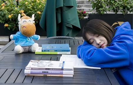 cfa学长给cfa学弟学妹们一些建议!