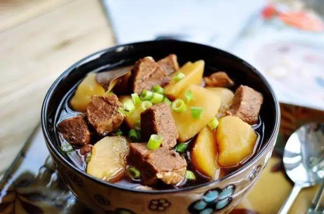 如何给幼儿制作冬季食谱