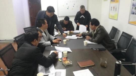 边创业边改革,他打开互联网+思维,一举超越老牌同行公司