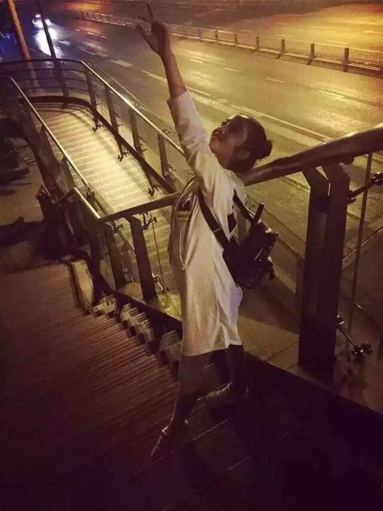 [转载]柳州祝乐高客户美女两个月长高两厘米